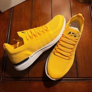 NIB - APL Size 10 Women's TechLoom‎ Breeze Running Shoes - Marigold/White